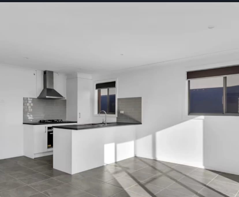 Unfurnished room in a share house