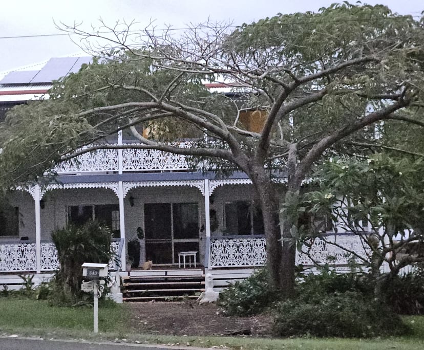 Room in a share house