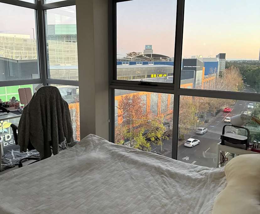 Furnished room in a flatshare