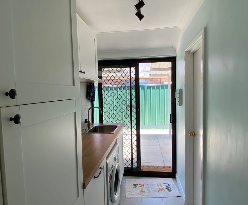 Room in a share house