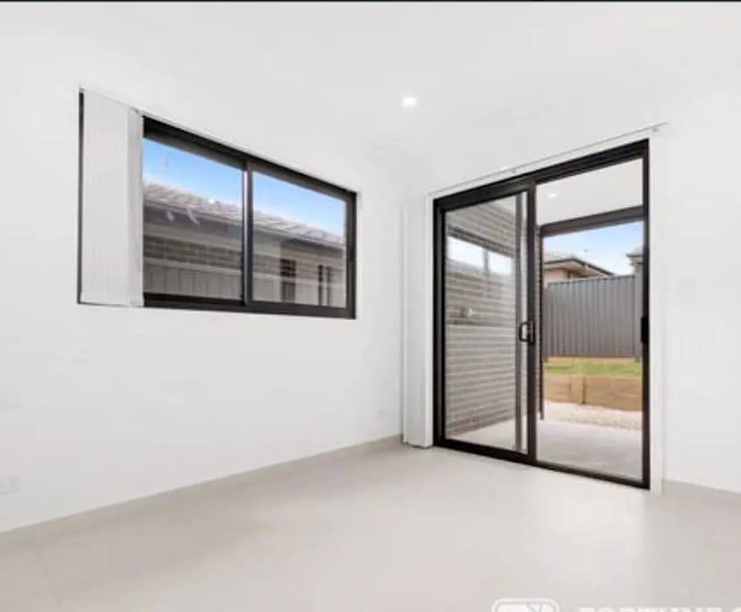 propertyImage