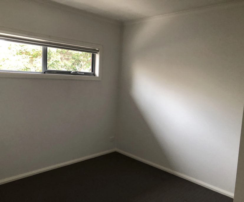 Room for Rent in Manifold Heights, Geelong 156, U...