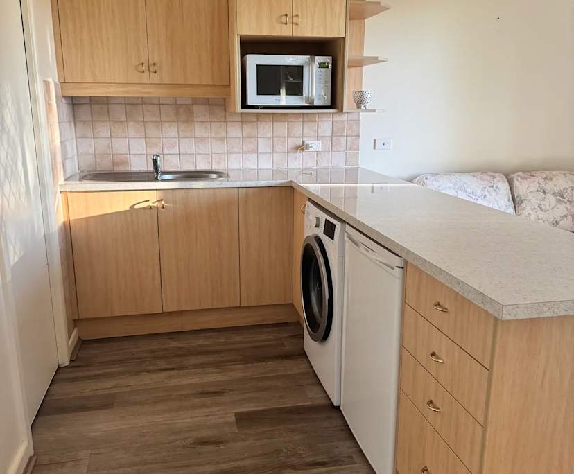 Room granny flat for rent