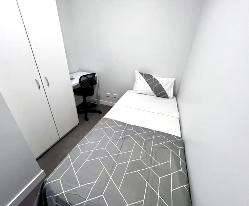 propertyImage