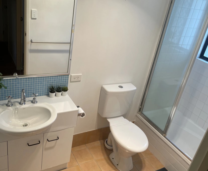 Room for Rent in Yeronga, Brisbane 320, Furnished...