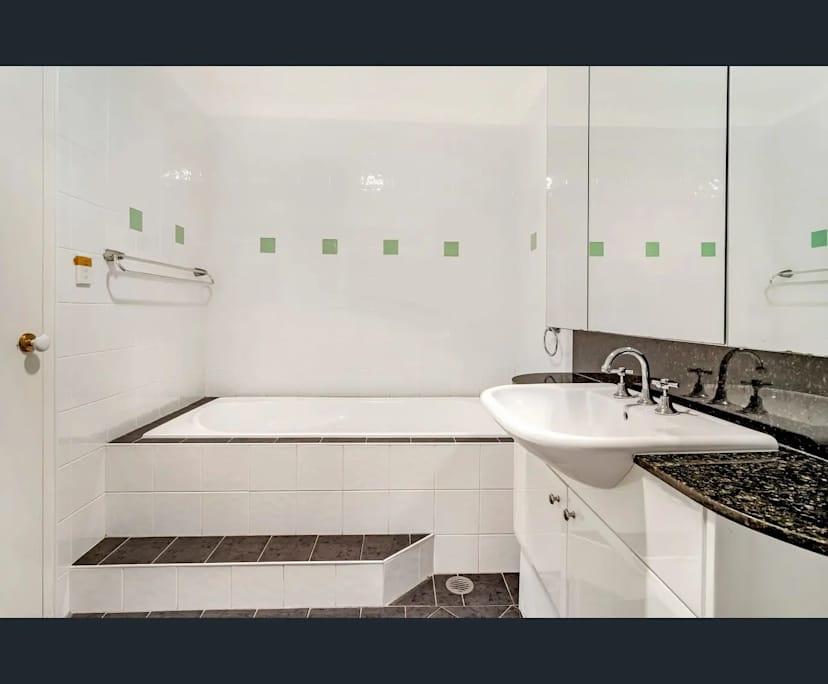 $515, Flatshare, 3 bathrooms, Manly NSW 2095