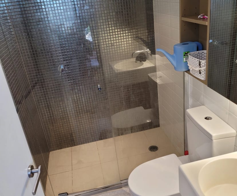 $245, Flatshare, 2 bathrooms, Melbourne VIC 3000