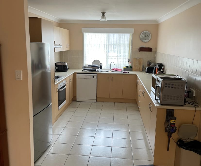 Room for Rent in Nowra, NSW 250, Furnished, Share...