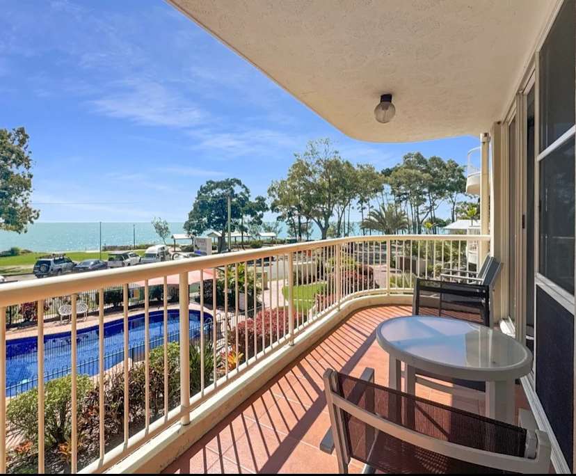 $350, Flatshare, 2 bathrooms, Torquay QLD 4655