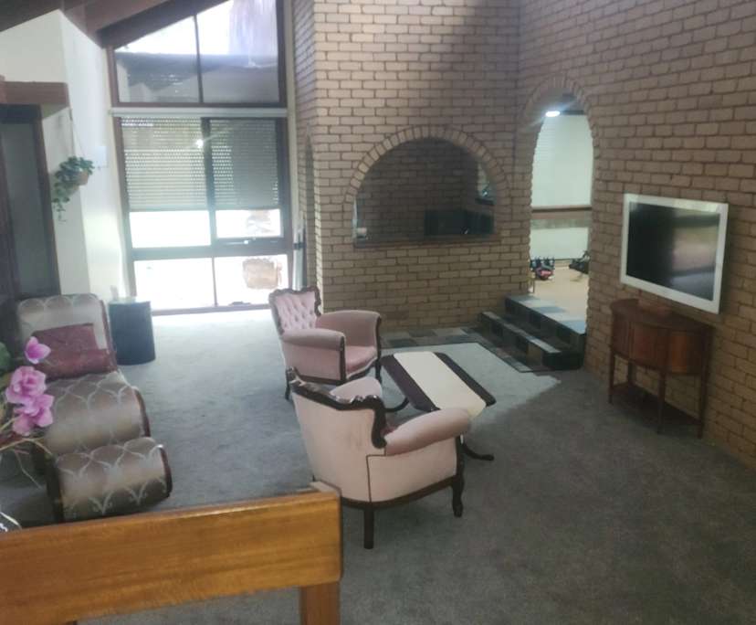 Furnished room with own bathroom