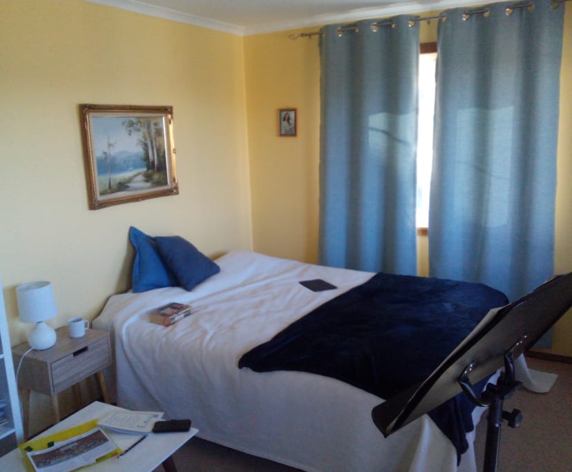 Furnished room in a share house