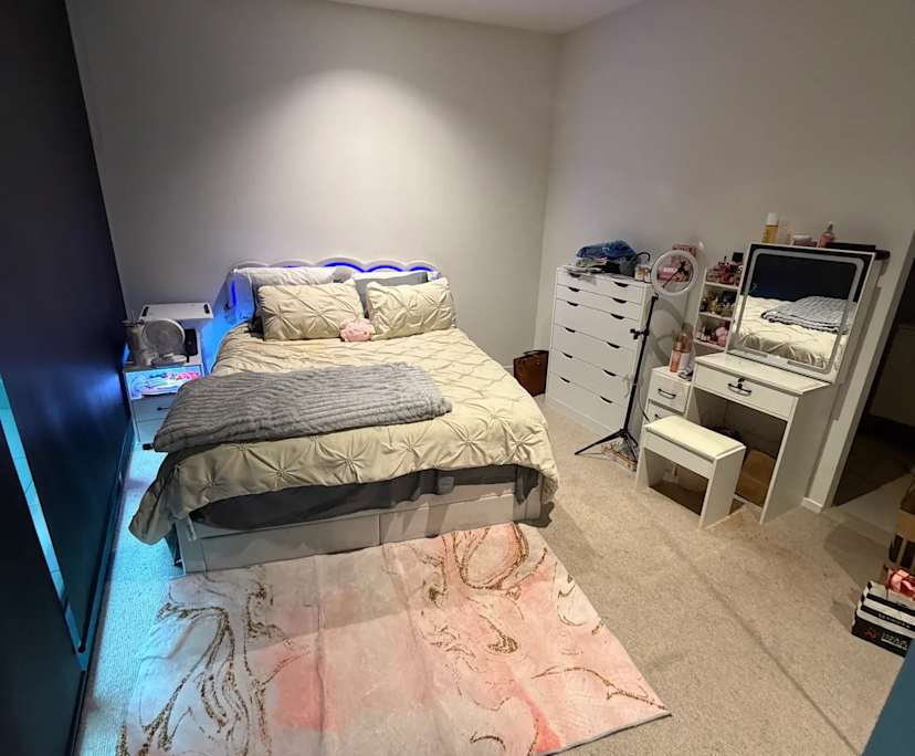 propertyImage