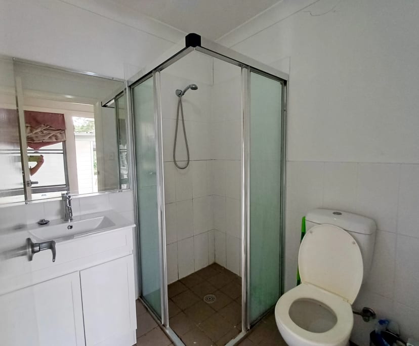 $220, Share-house, 6 bathrooms, Waratah West NSW 2298