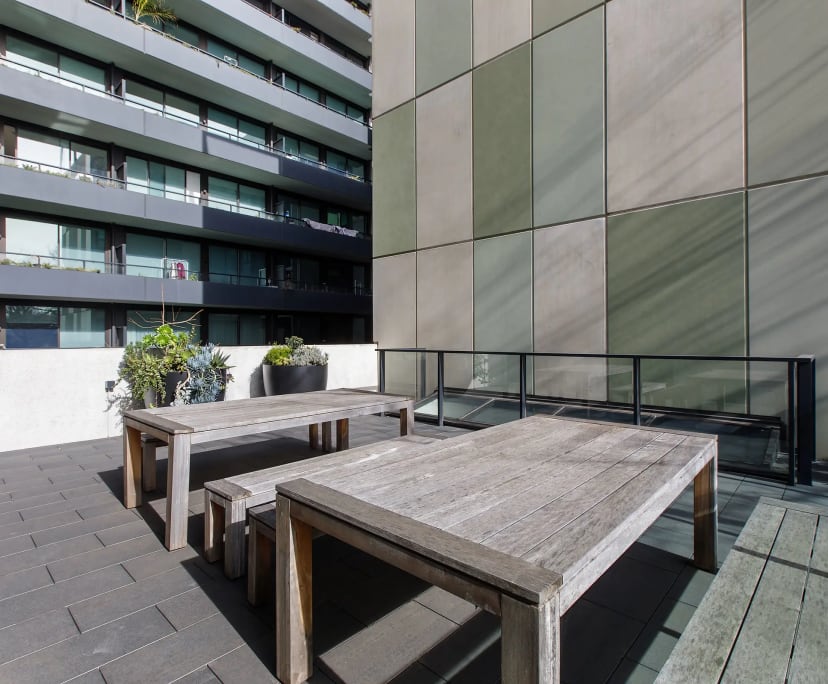 $750, Whole-property, 2 bathrooms, West Melbourne VIC 3003