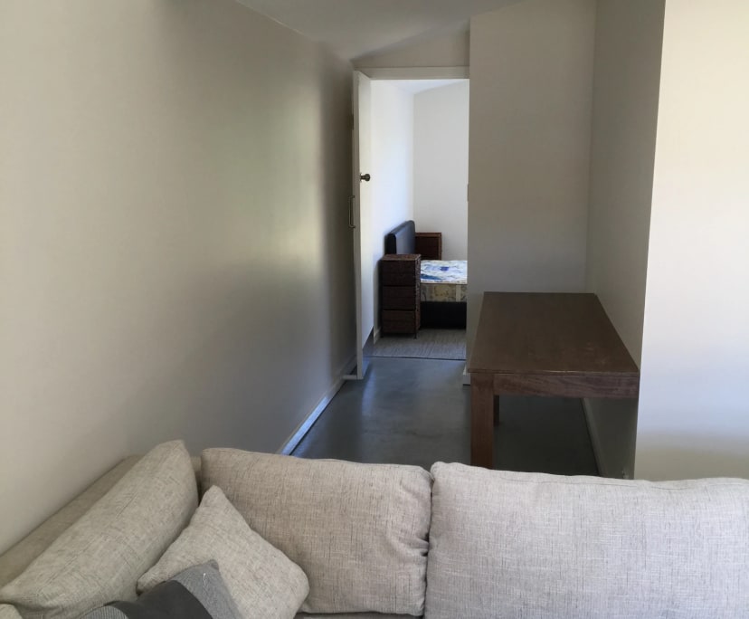 $450, Granny-flat, 1 bathroom, Emu Plains NSW 2750
