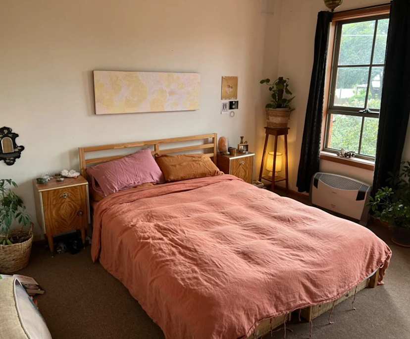 Room with ensuite in a share house