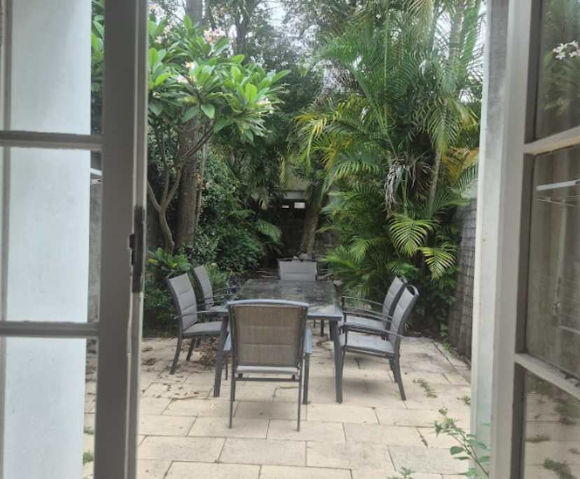 Furnished room in a share house