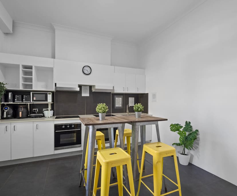 $350, Flatshare, 6 bathrooms, Redfern NSW 2016
