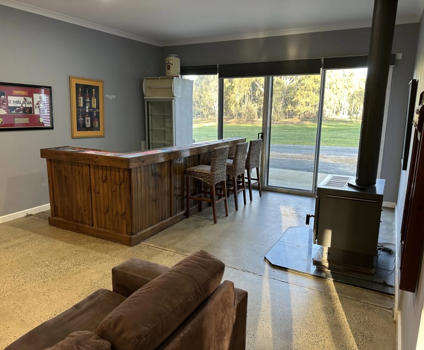 $300, Student-accommodation, 6 bathrooms, Moama NSW 2731