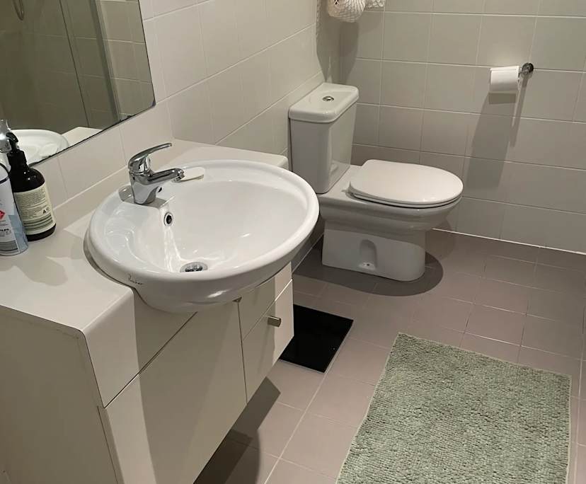 $350, Student-accommodation, 3 bathrooms, Gosford NSW 2250