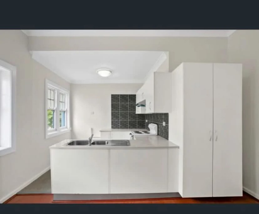 Unfurnished room in a flatshare