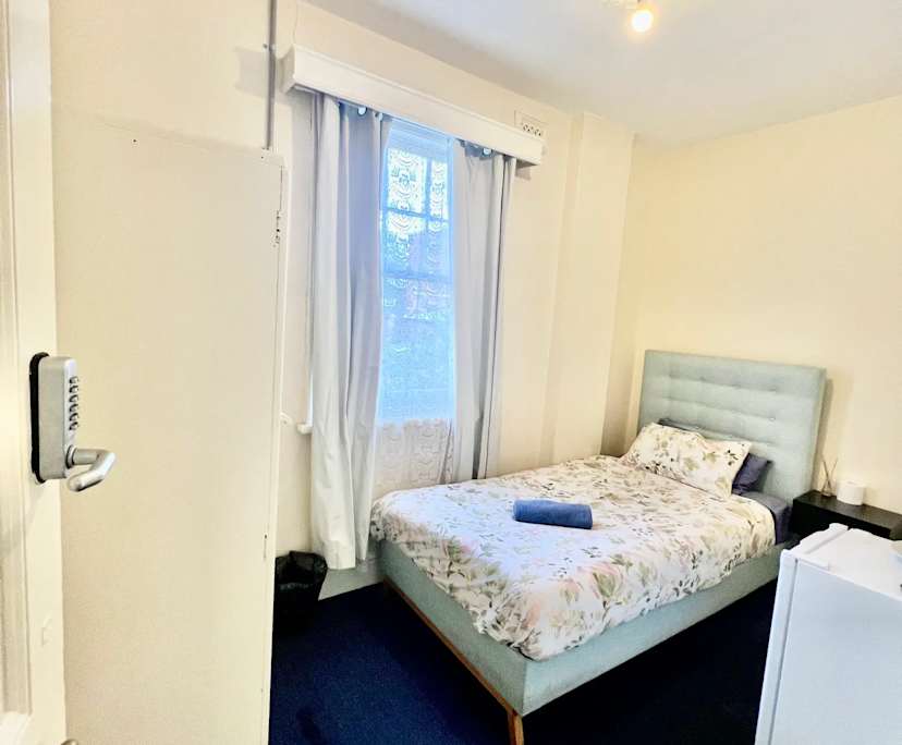 $260, Share-house, 6 bathrooms, West Melbourne VIC 3003
