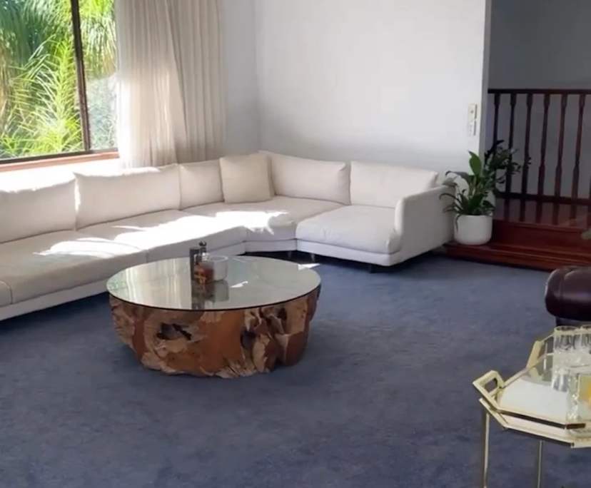 Room in a share house