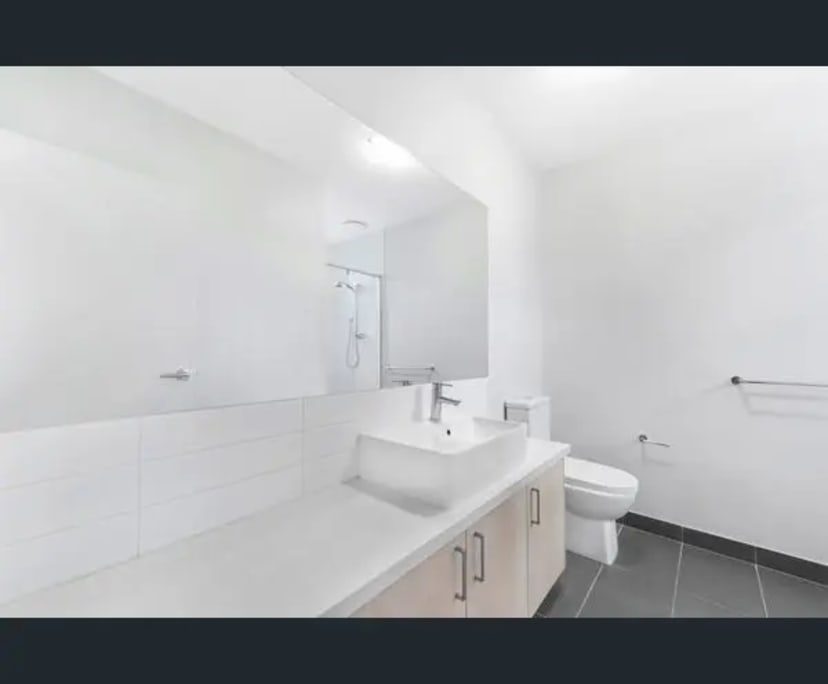 $300, Share-house, 3 bathrooms, Dandenong VIC 3175