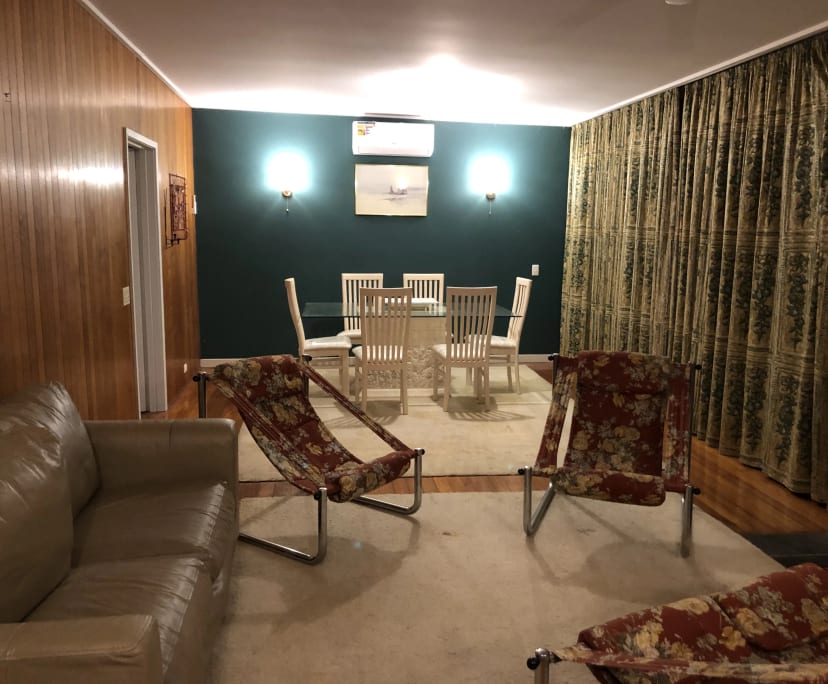 Whole property with 3 rooms for rent