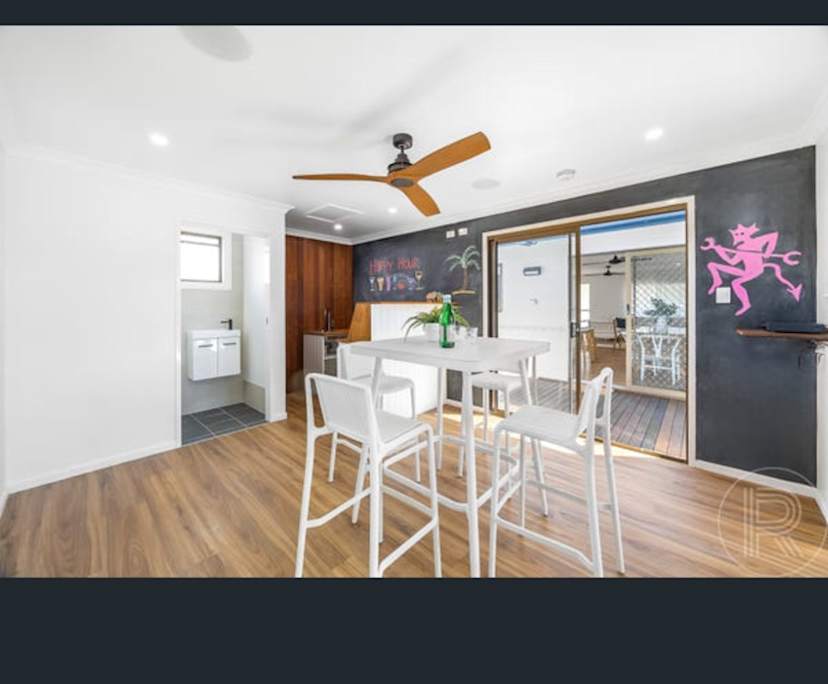 $250, Share-house, 4 bathrooms, Mountain Creek QLD 4557