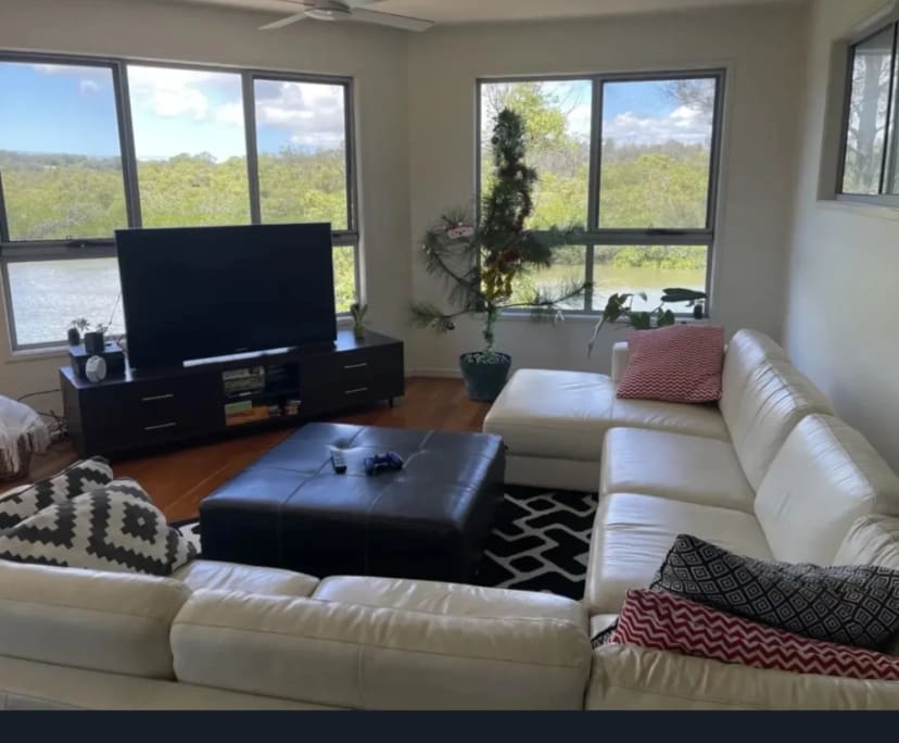 Furnished room in a share house