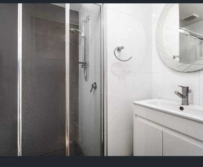 Furnished room with own bathroom