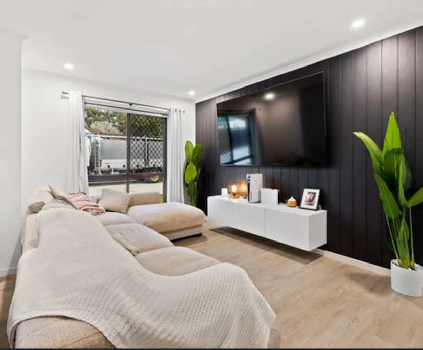 $200, Share-house, 3 bathrooms, Redland Bay QLD 4165