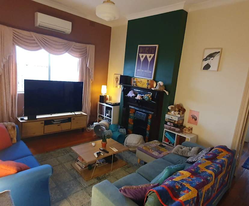 Unfurnished room in a share house