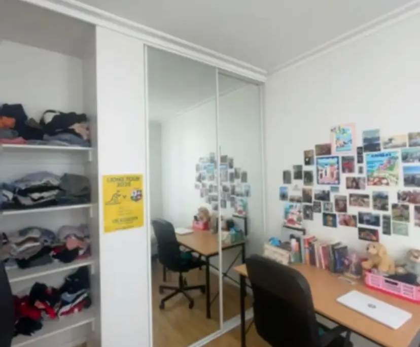 Whole property with 3 rooms for rent