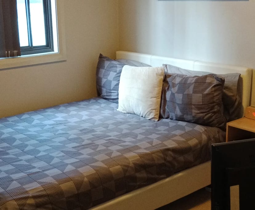 $330, Flatshare, 2 bathrooms, Wollongong NSW 2500