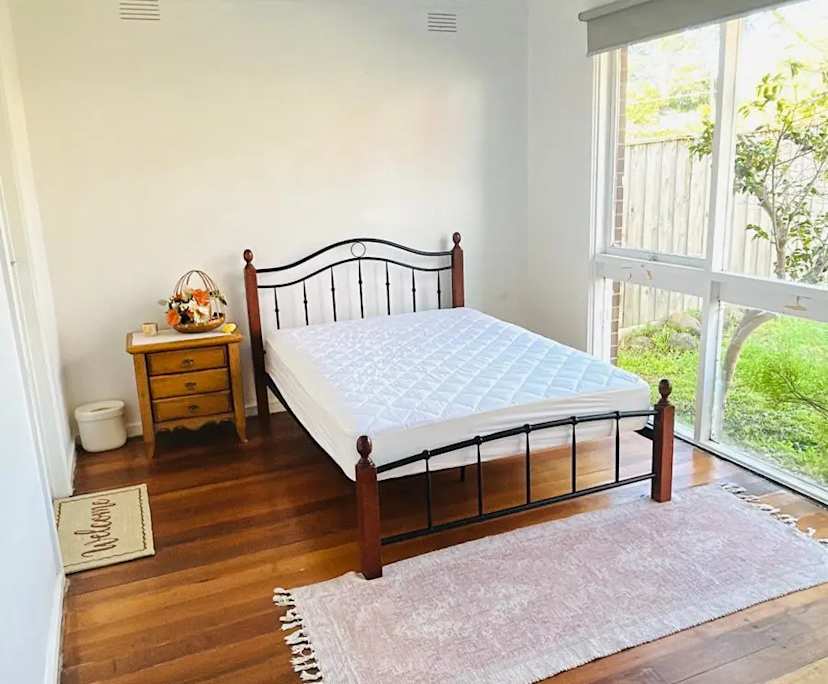 Room with ensuite in a share house