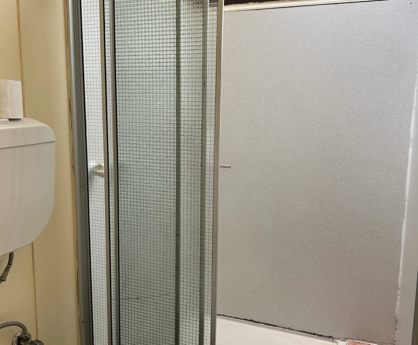 $300, Share-house, 2 bathrooms, Chadstone VIC 3148