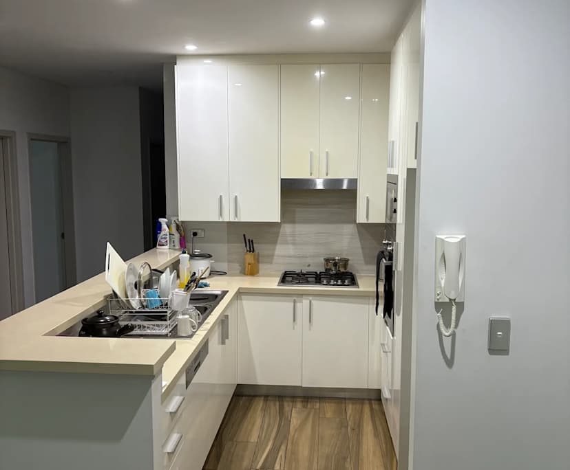 Furnished room in a flatshare