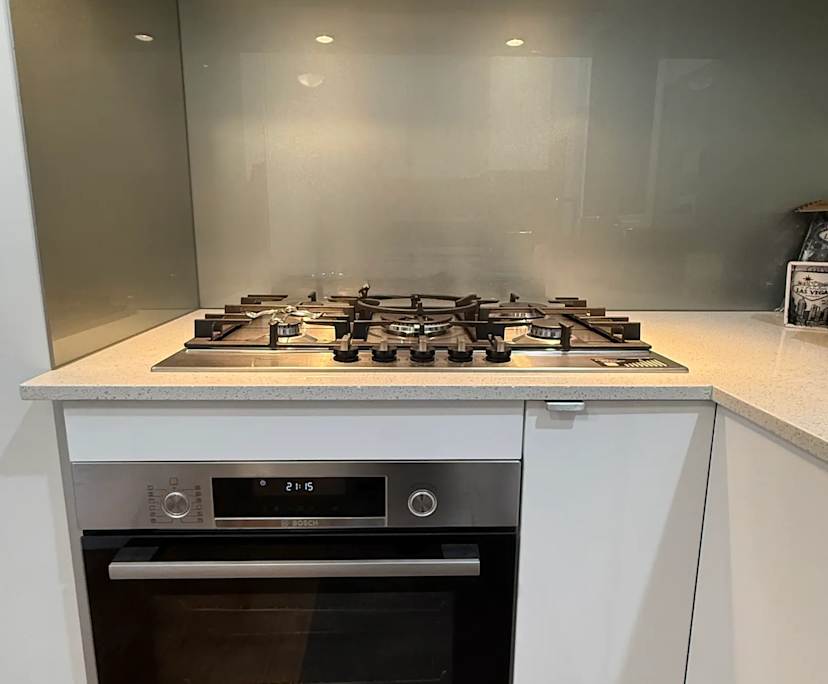 $375, Share-house, 2 bathrooms, McKinnon VIC 3204