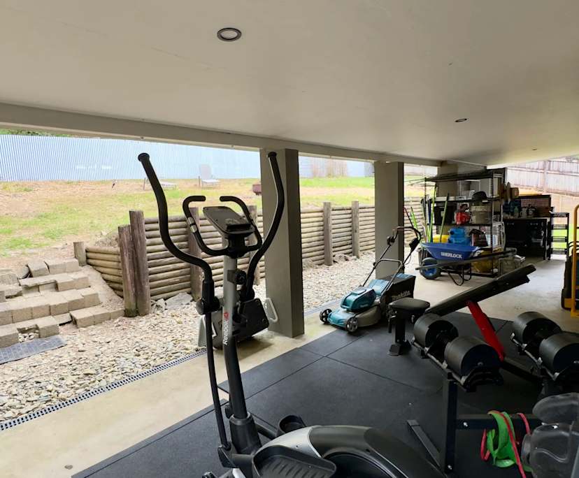 $330, Share-house, 3 bathrooms, Smithfield QLD 4878