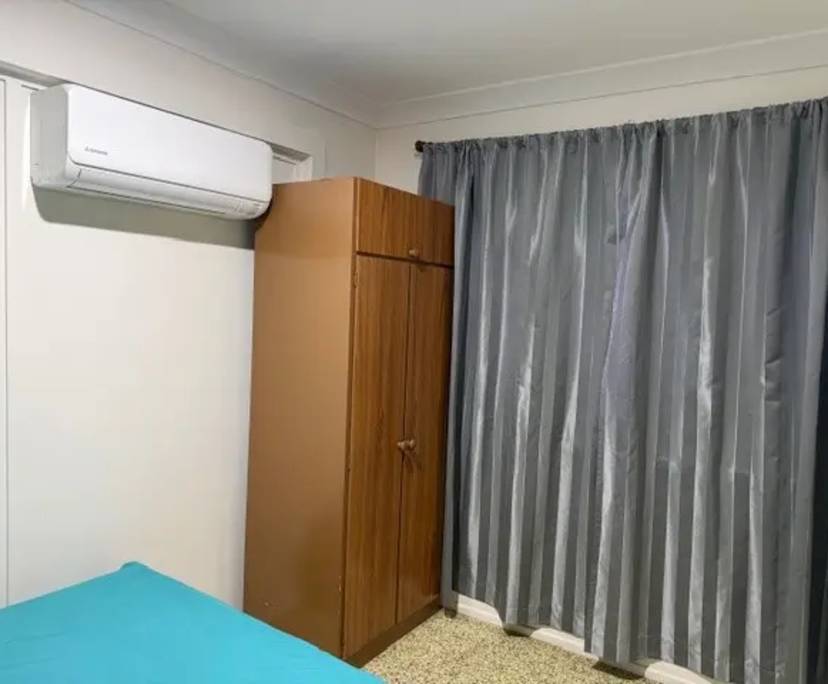 $240, Share-house, 3 bathrooms, Allenstown QLD 4700