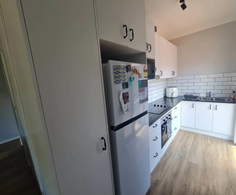 Granny Flat for Rent in North Tamworth, NSW 250,