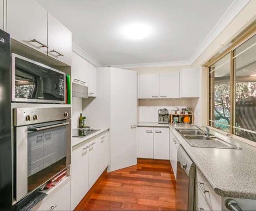 Unfurnished room in a share house