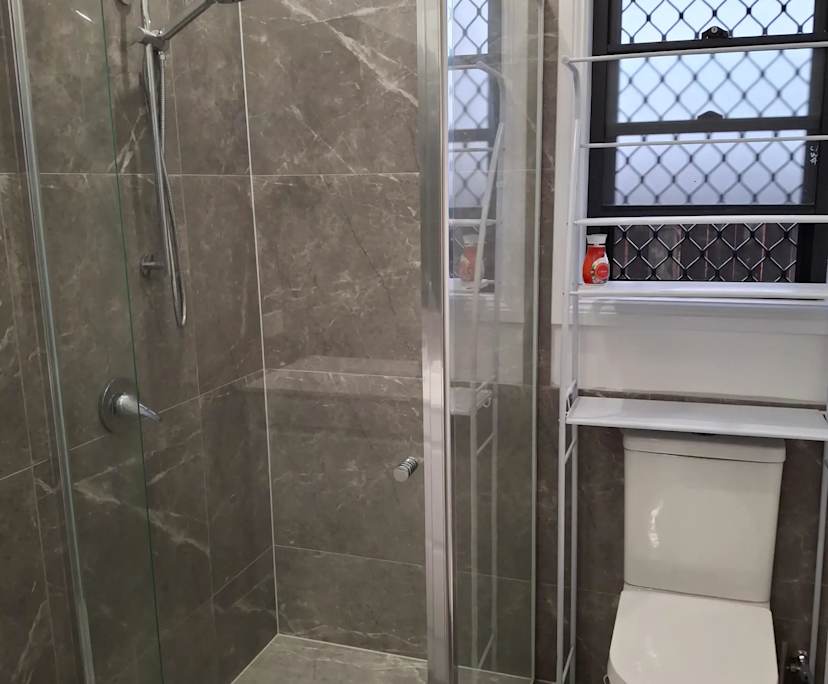Furnished room with own bathroom