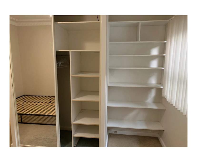 Room in a share house