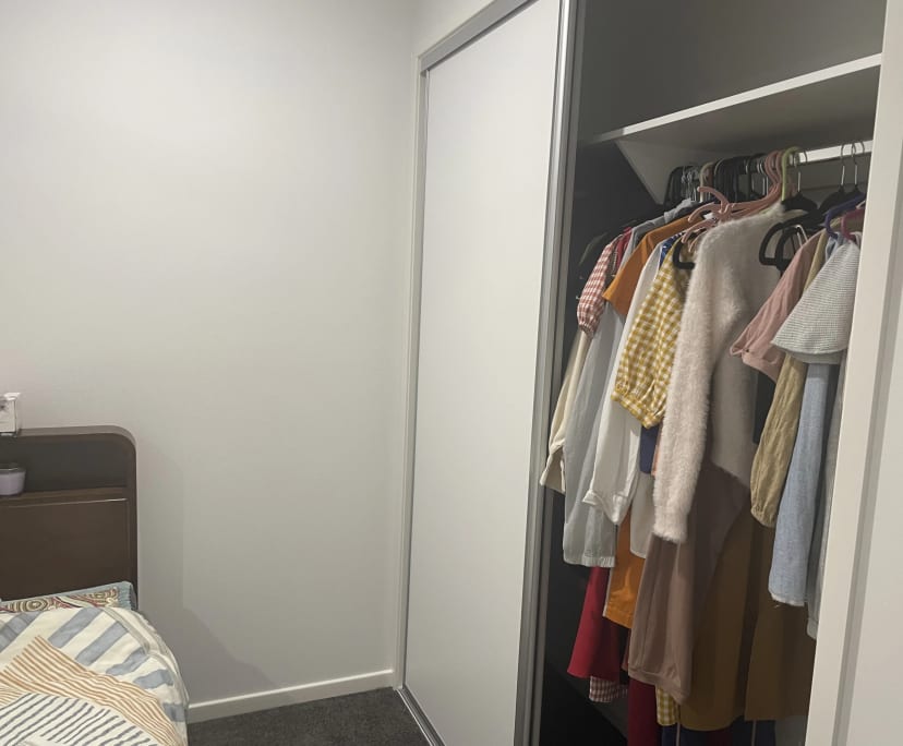 $250, Share-house, 3 bathrooms, Runcorn QLD 4113