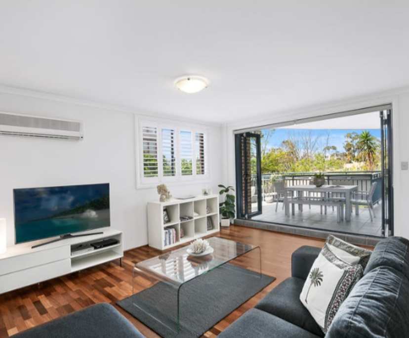 Unfurnished room with own bathroom