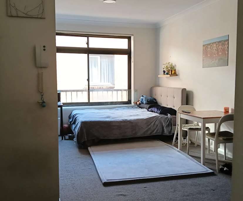 Furnished room studio flat for rent