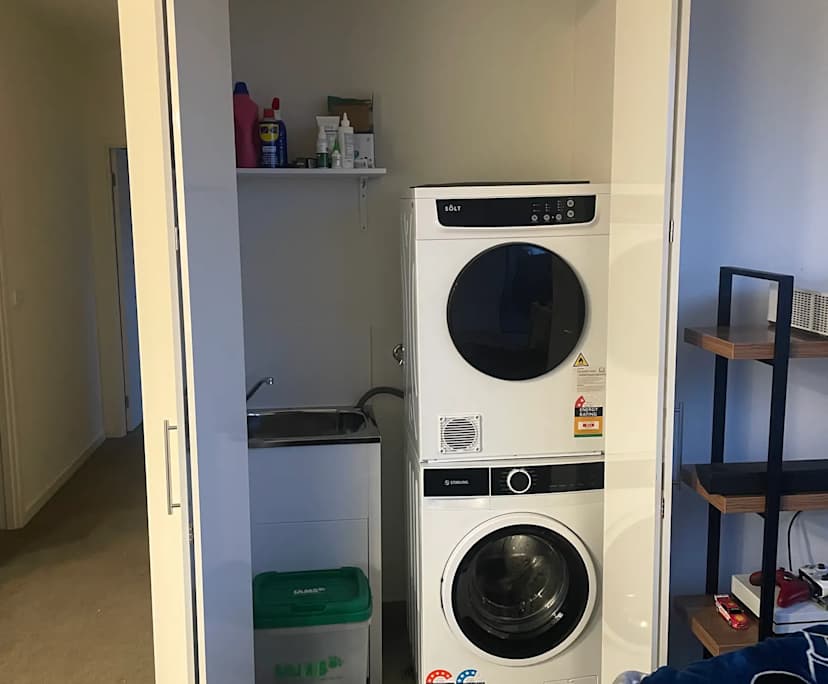 $350, Flatshare, 2 bathrooms, Highett VIC 3190